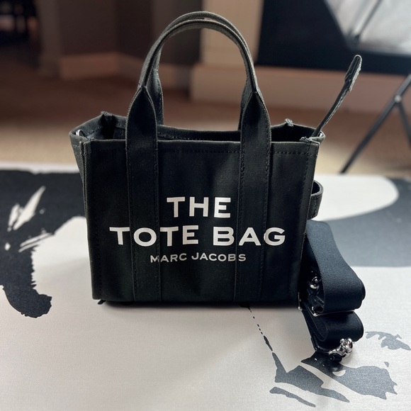 Marc Jacobs Small The Tote Bag - Picture 1 of 3